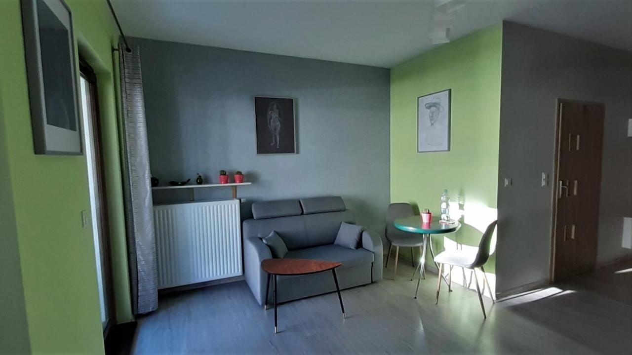Green Wilanow Apartment With Free Parking 华沙 外观 照片