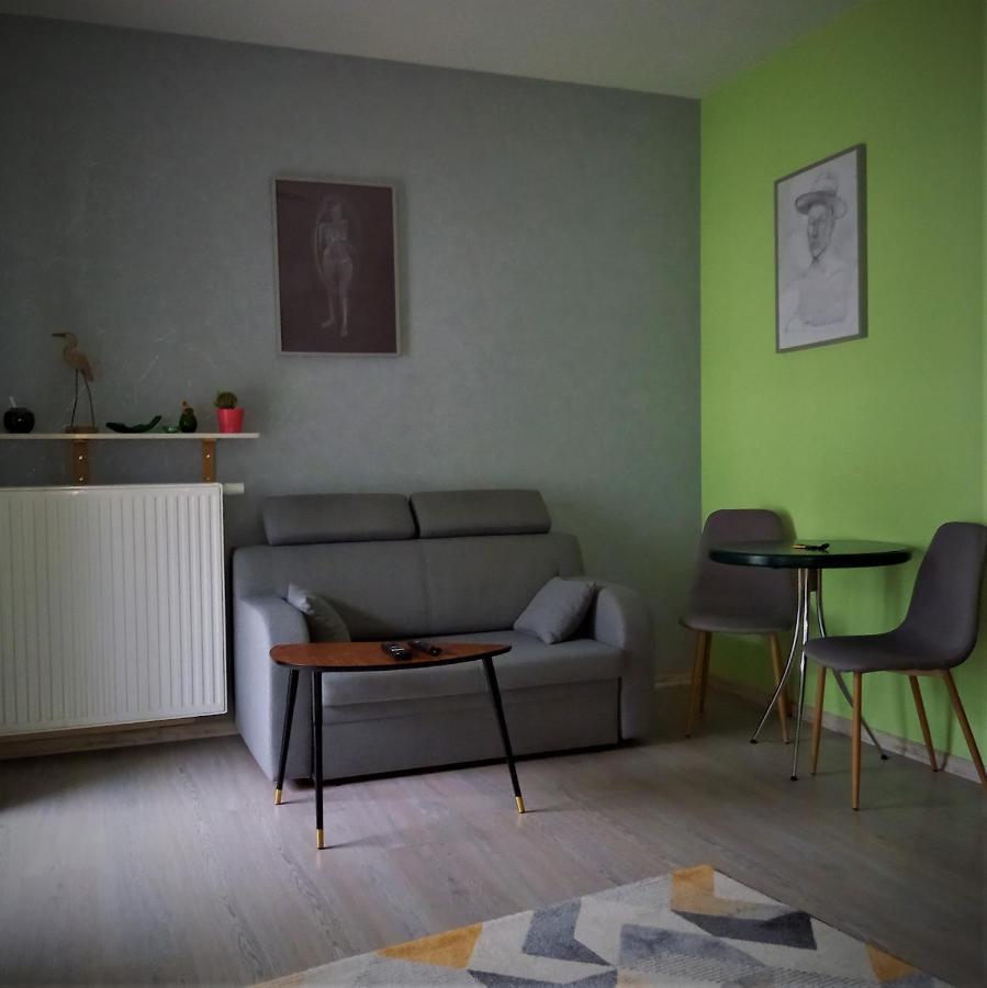 Green Wilanow Apartment With Free Parking 华沙 外观 照片